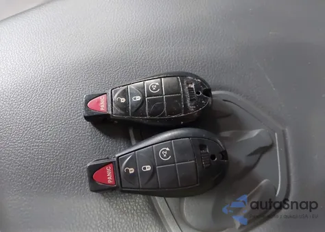 2015 Ram 1500 Big Horn z USA, uszkodzony, nr VIN 1C6RR7LT9FS775302